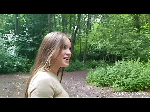 ❤️ Ik stelde Evelina foar dat wy op in iepenbier plak neuke! Se sei ja. Dan ik neukte har yn 'e kont en cum yn har mûle. Doe pikte se harsels. Kwaliteitsporno op fy.classicmebel21.ru ❌❤